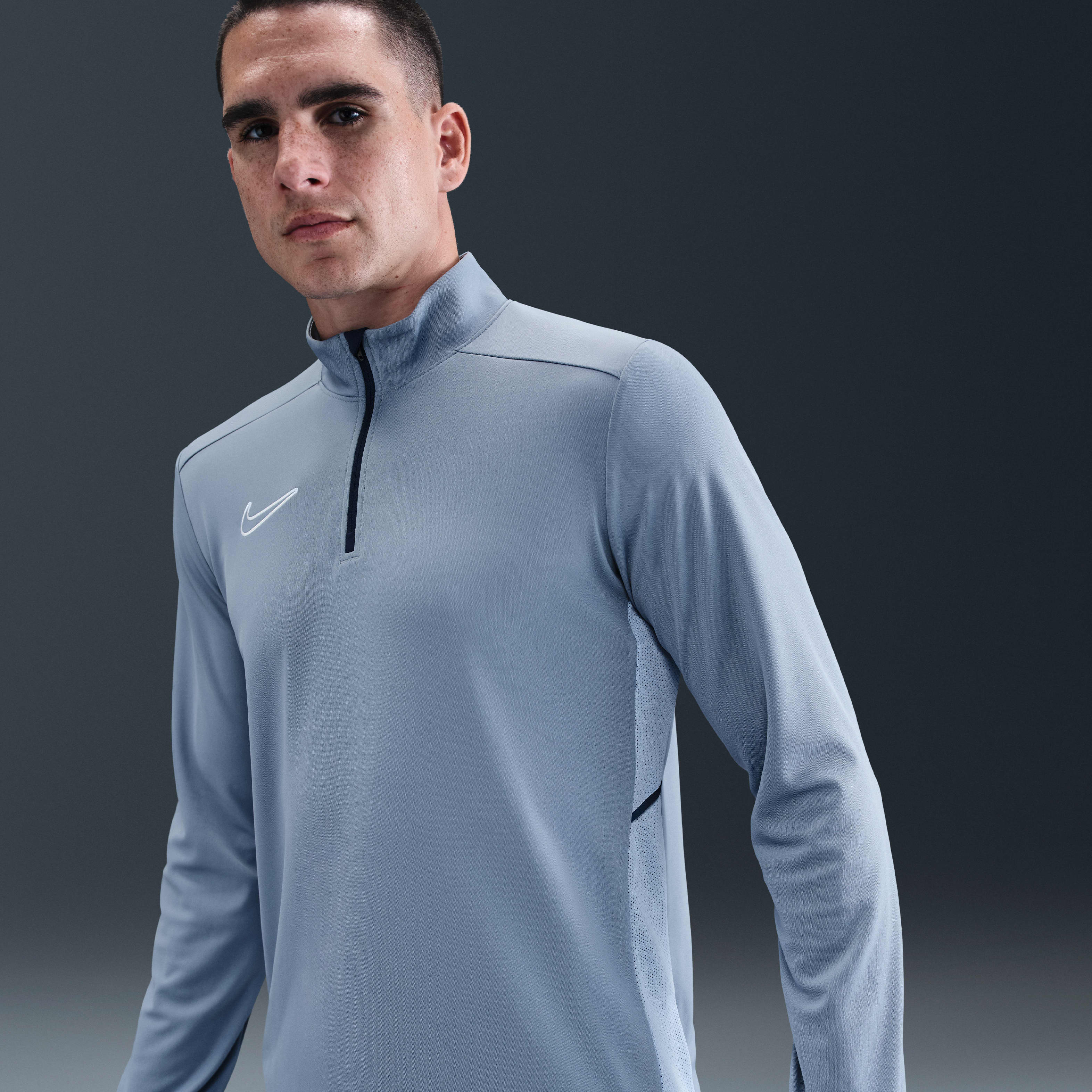 NIKE DRI-FIT アカデミー18 SDFジャケット NIKE DRI-FIT アカデミー18 SDFジャケット Amazon | ナイキ(NIKE